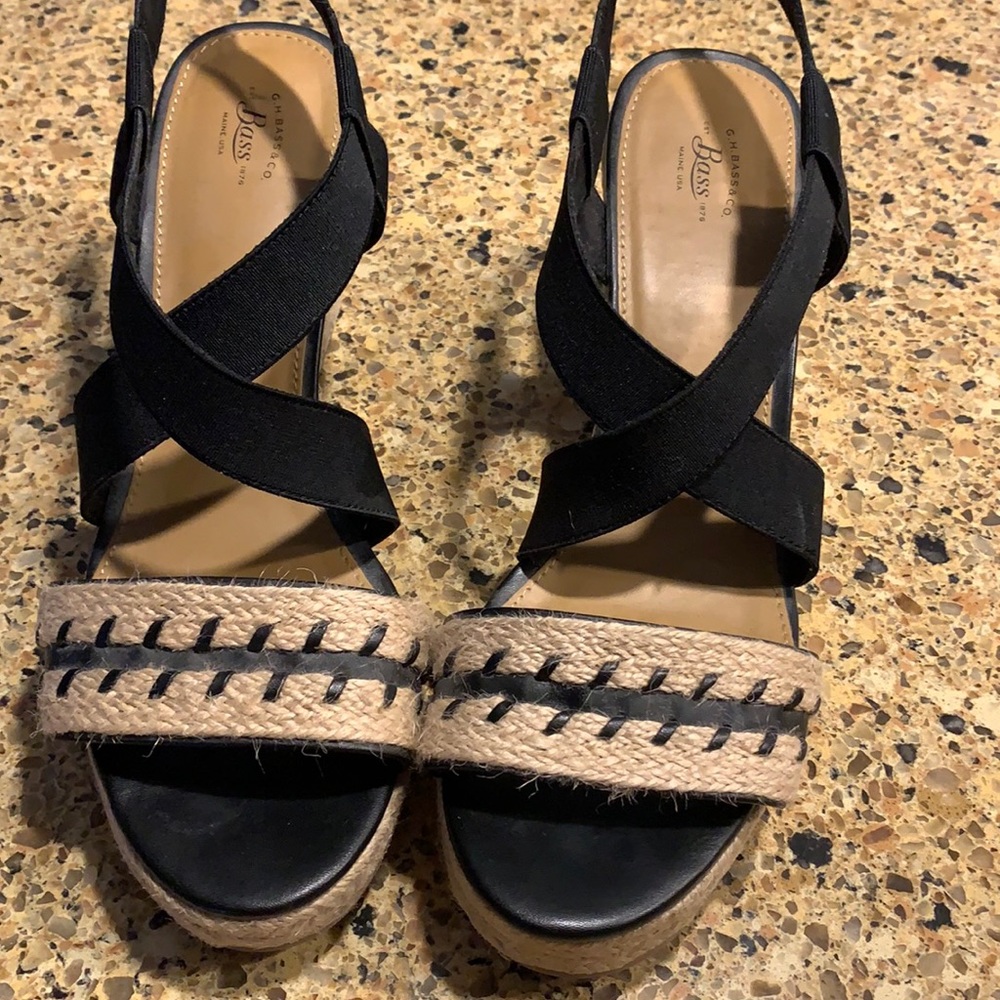Bass wedge sandals